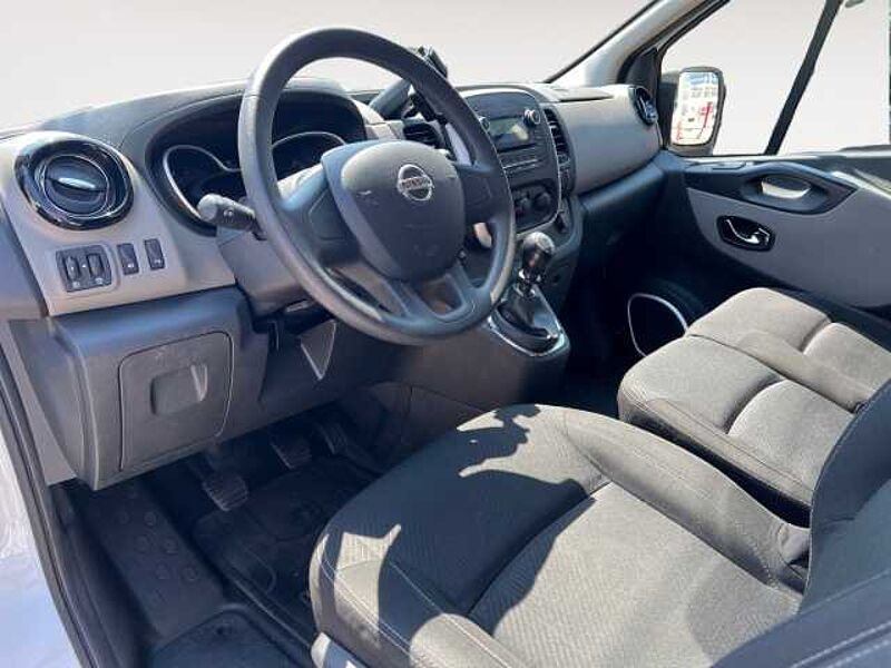 Nissan NV300 Kastenwagen L1H1 2,7t COMFORT AHK starr Radio Bluetooth Parksensoren hi. Klimaan